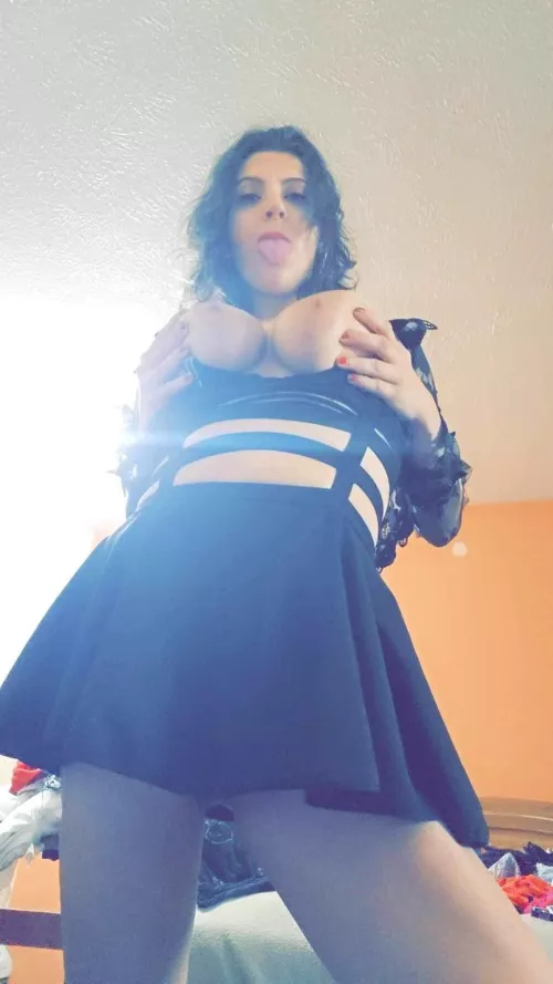 Check out my tele @jessic1994  by Wonderful_Snow4240