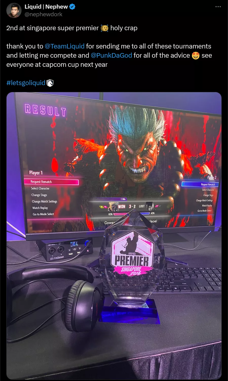 Did Punk keep sending him messages on his phone throughout the bracket or something posted by SonicF0xsFursuit