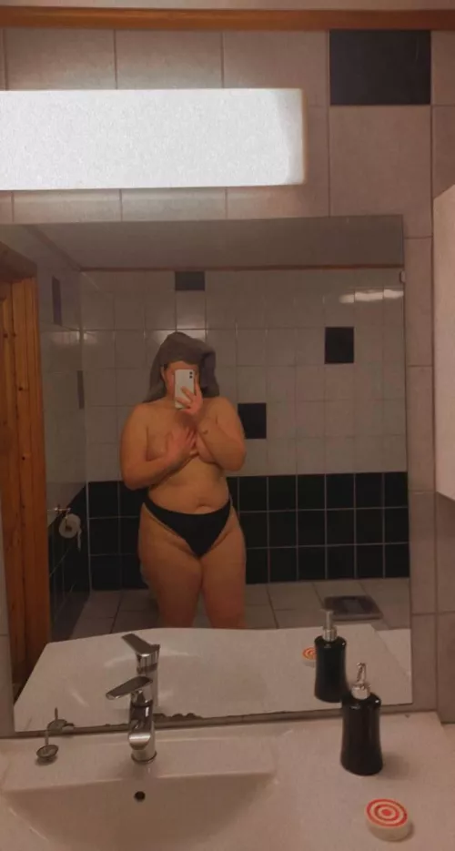 Duscha med mig?❤️ (NB) by Repulsive-Ad7040