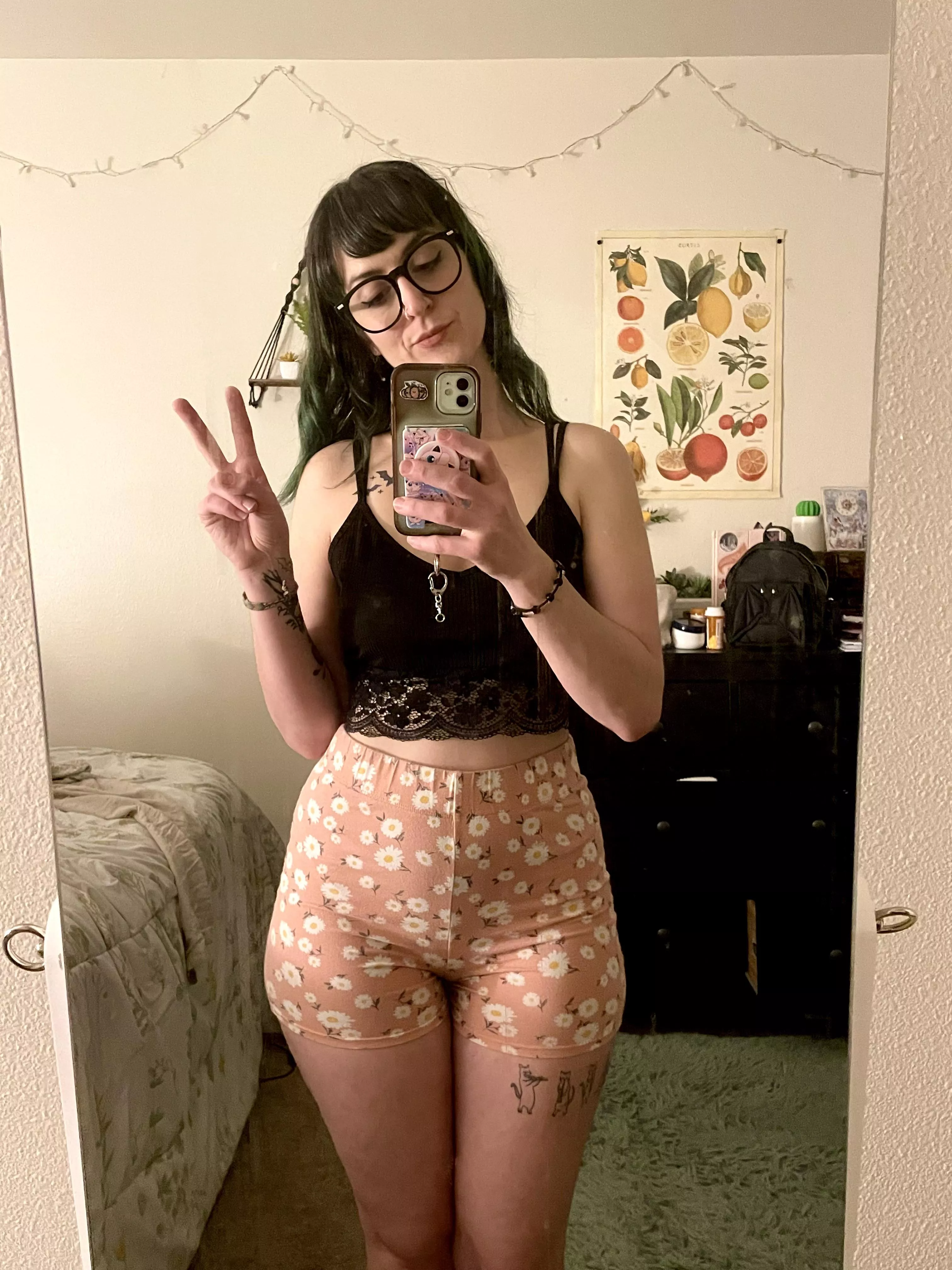 Feeling cute today 💕 posted by ArtistBig1394