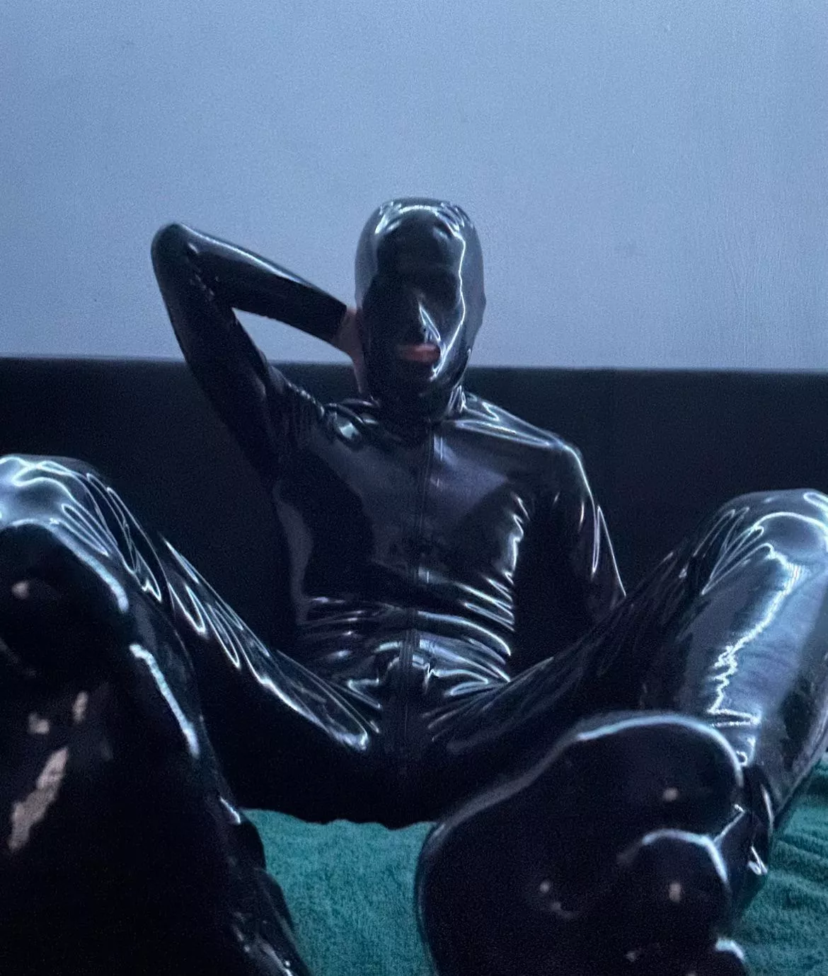 Get over here and start shining. If you do good you might get a reward 😈 posted by KinkyD99