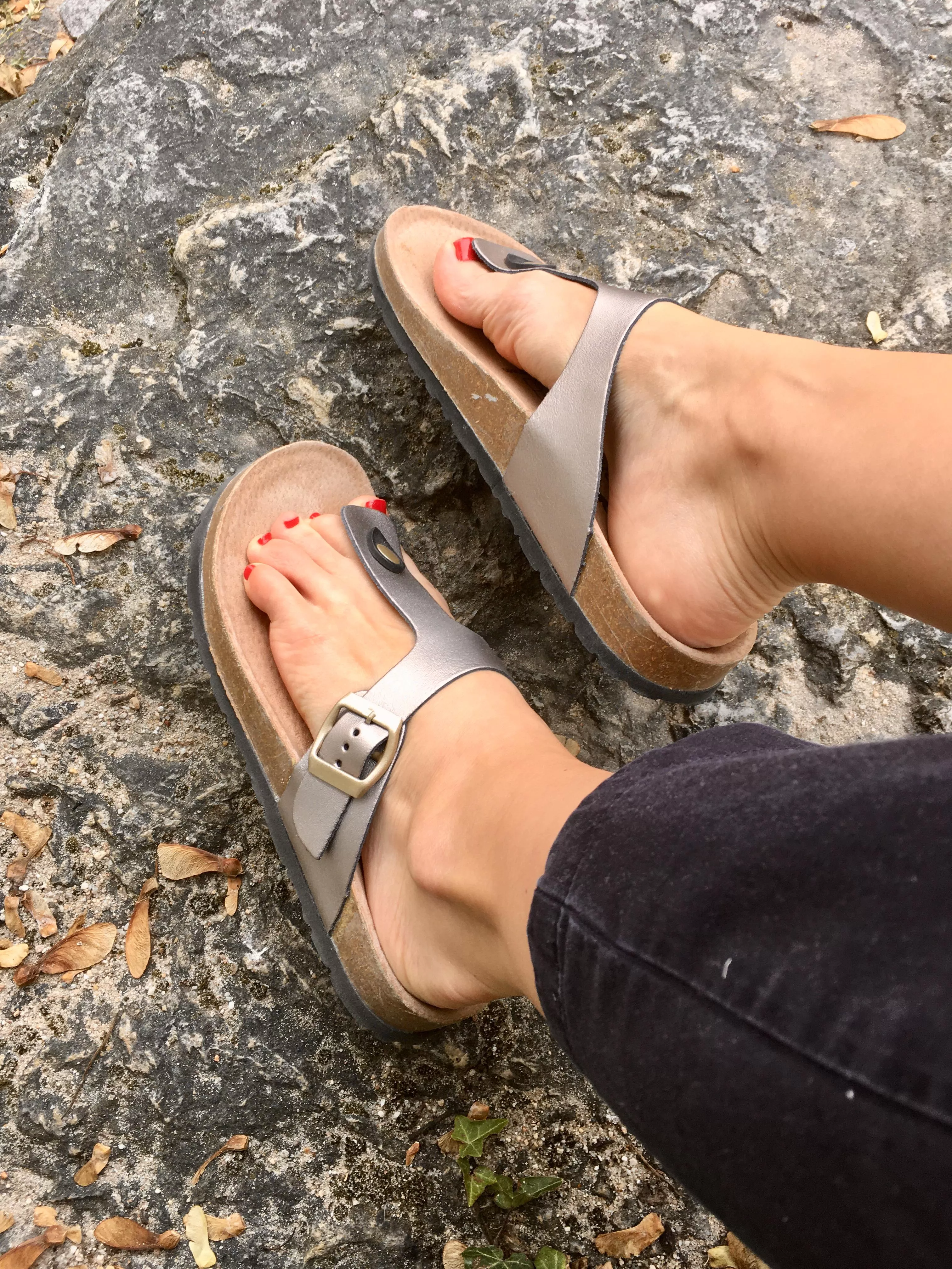 Happy weekend, everyone 😘 posted by AnnabellAnders