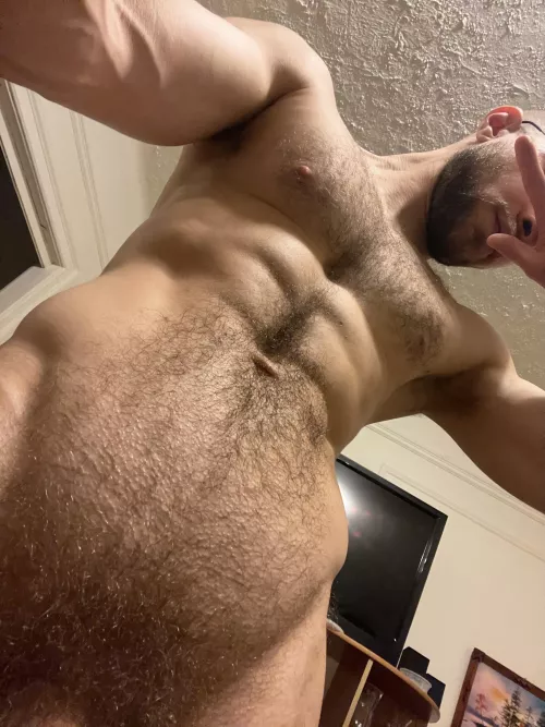 have plenty of bush over here 🌳 by deoctubre