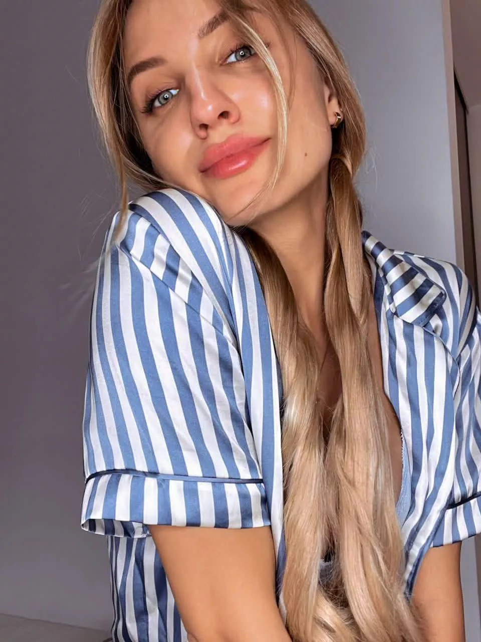 I can't live without a smile posted by Missy_lynx