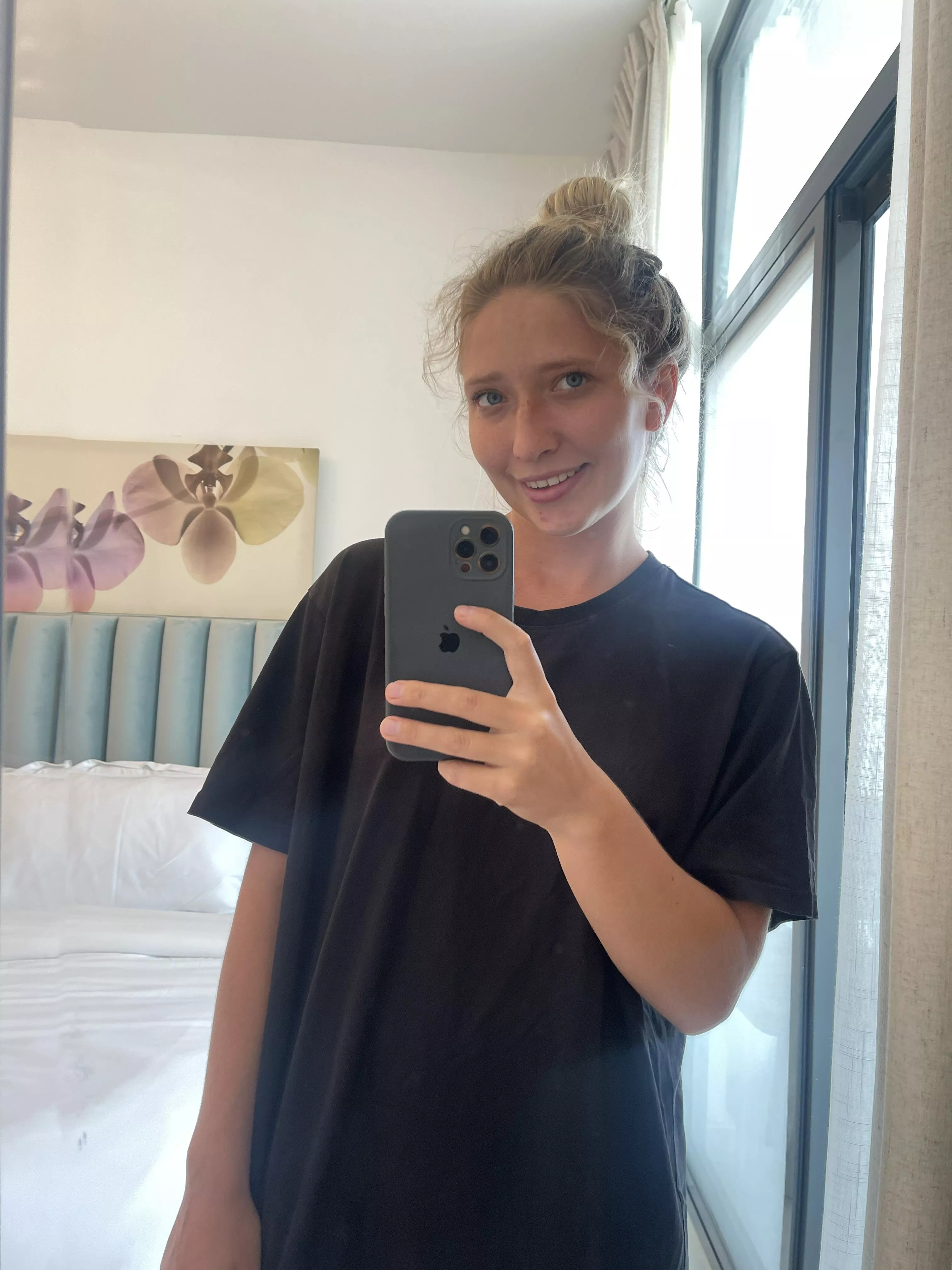 I don't wear makeup but still feel confident posted by Kkeysi