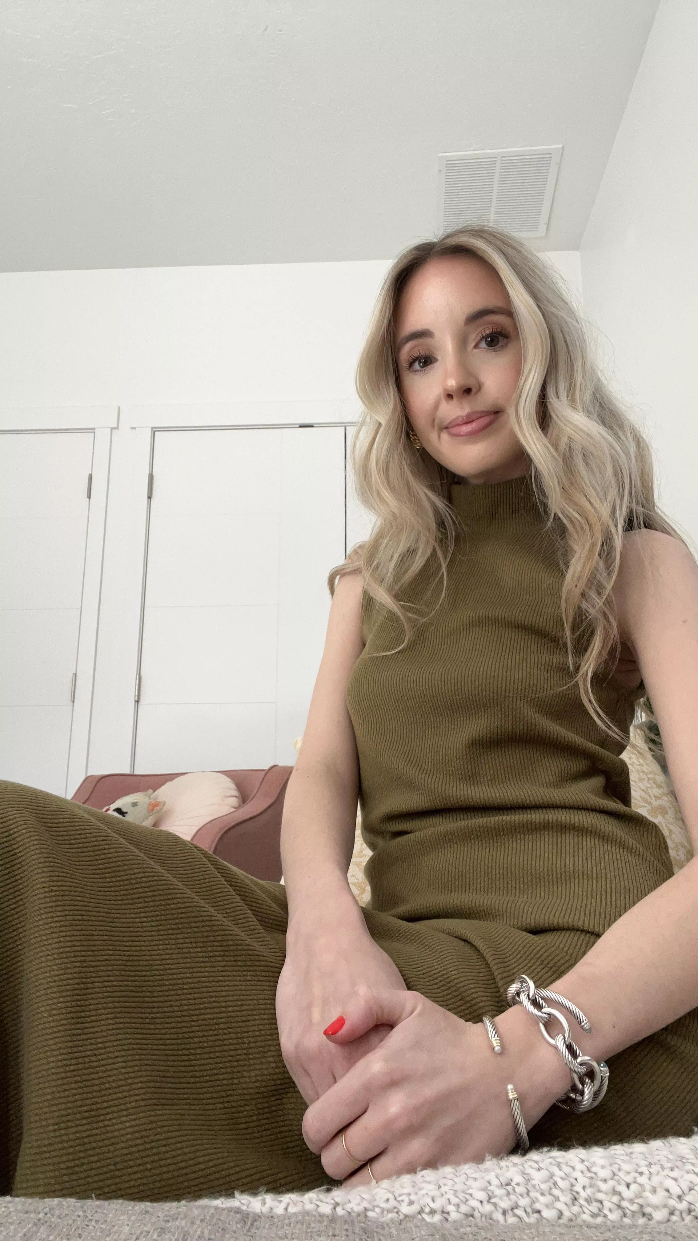 I want to be your Halloween treat  posted by vegansoda