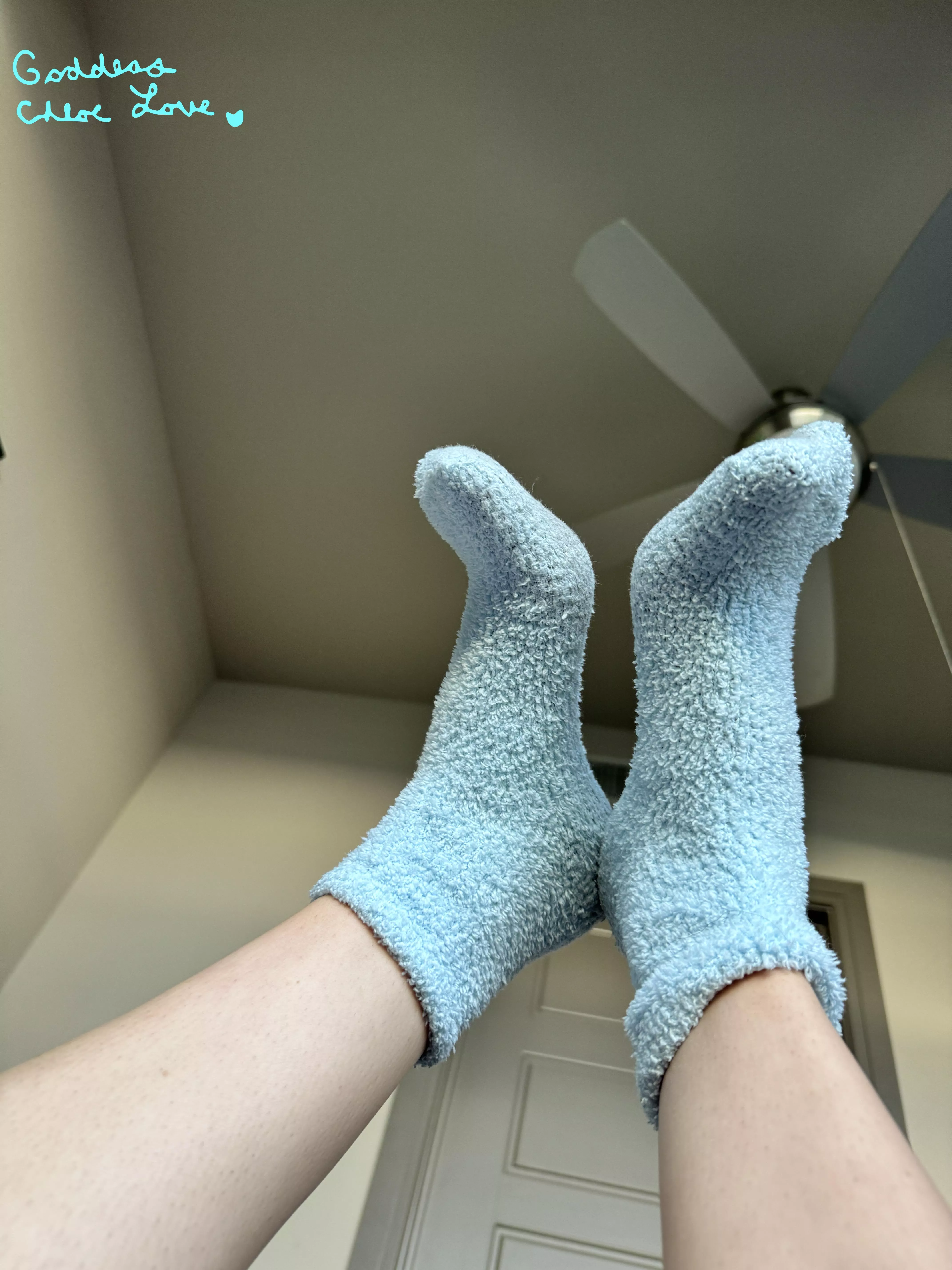 If you're a fan of fuzzy socks, you will love to see these blue ones! posted by Goddess_ChloeLove