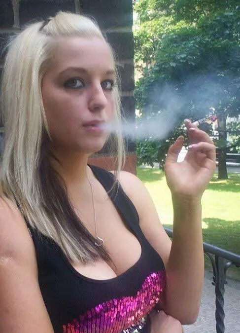 Just another day at the park! 🚬  posted by Grrrbot72