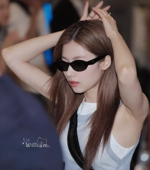 Sana/Sana Minatozaki (TWICE) [UHQ] by MeDahMann