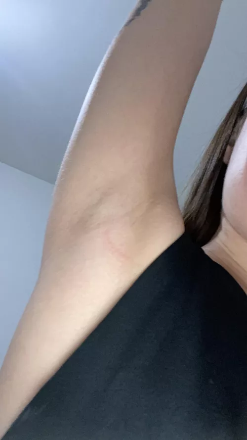 showing my armpit for the first time by Magnomagnifica