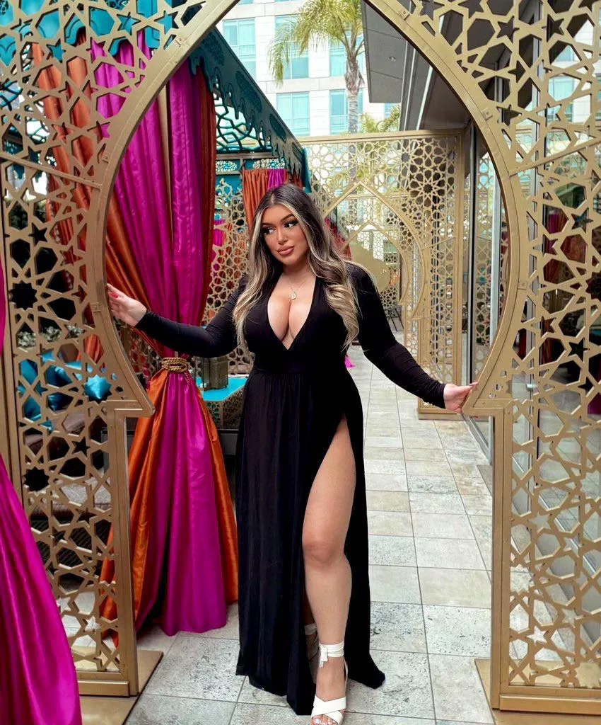 your place is beneath me begging to send  posted by Seleneluna88