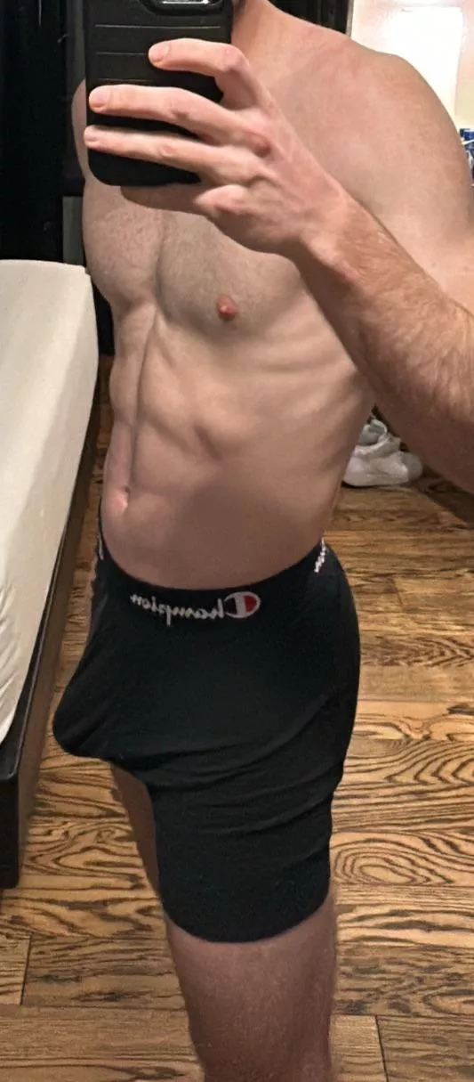 30M, White, 5’11, 165 lbs looking for MFM threesome in Connecticut today.  posted by a_smooth_operator