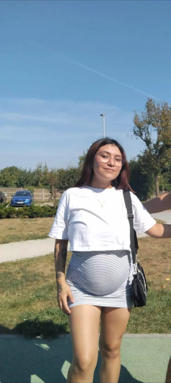 a perfect pregnant belly posted by Sweet_Field_357