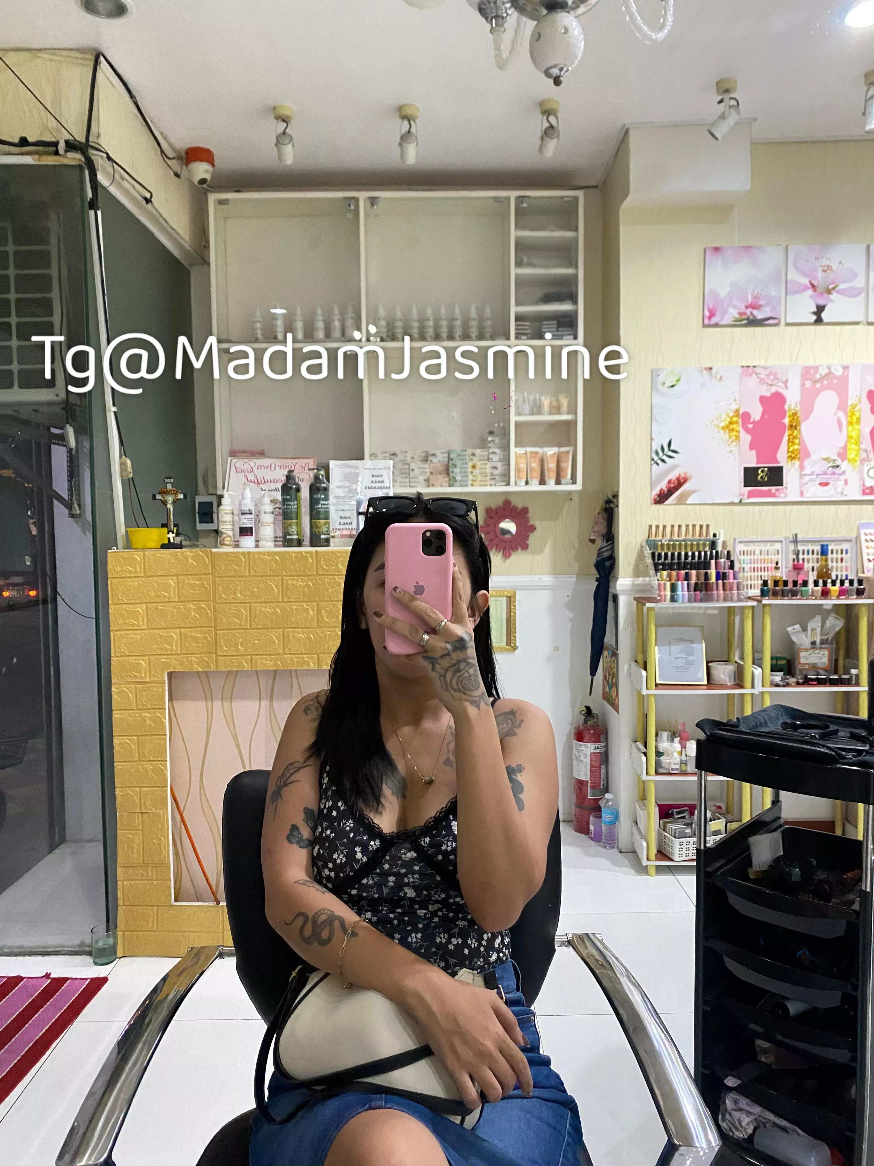 Available noww manila qc willing to travel🥵😚 short notice sana plss posted by DelacruzCarla1998