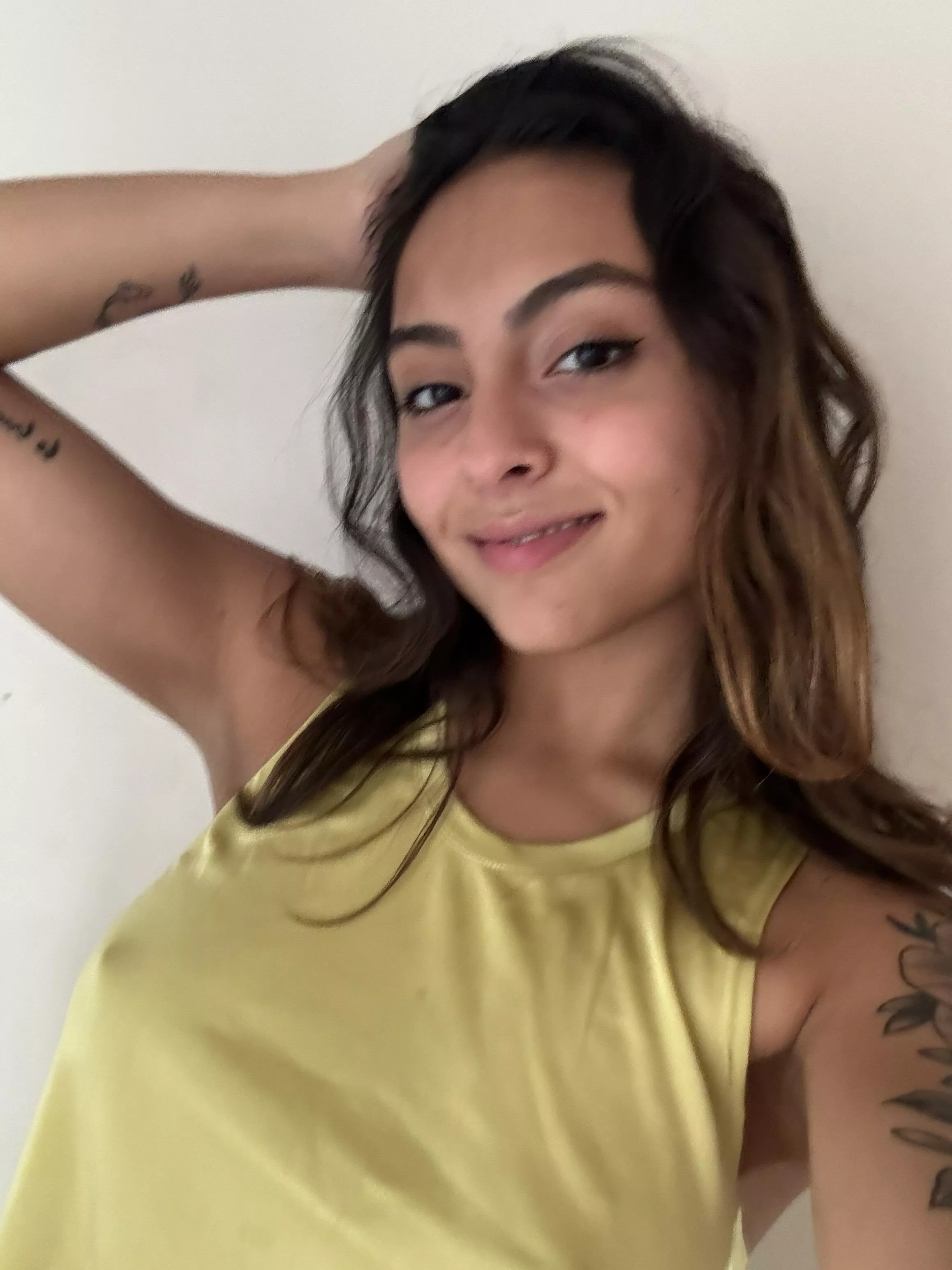 do i look good posted by guineababyyy