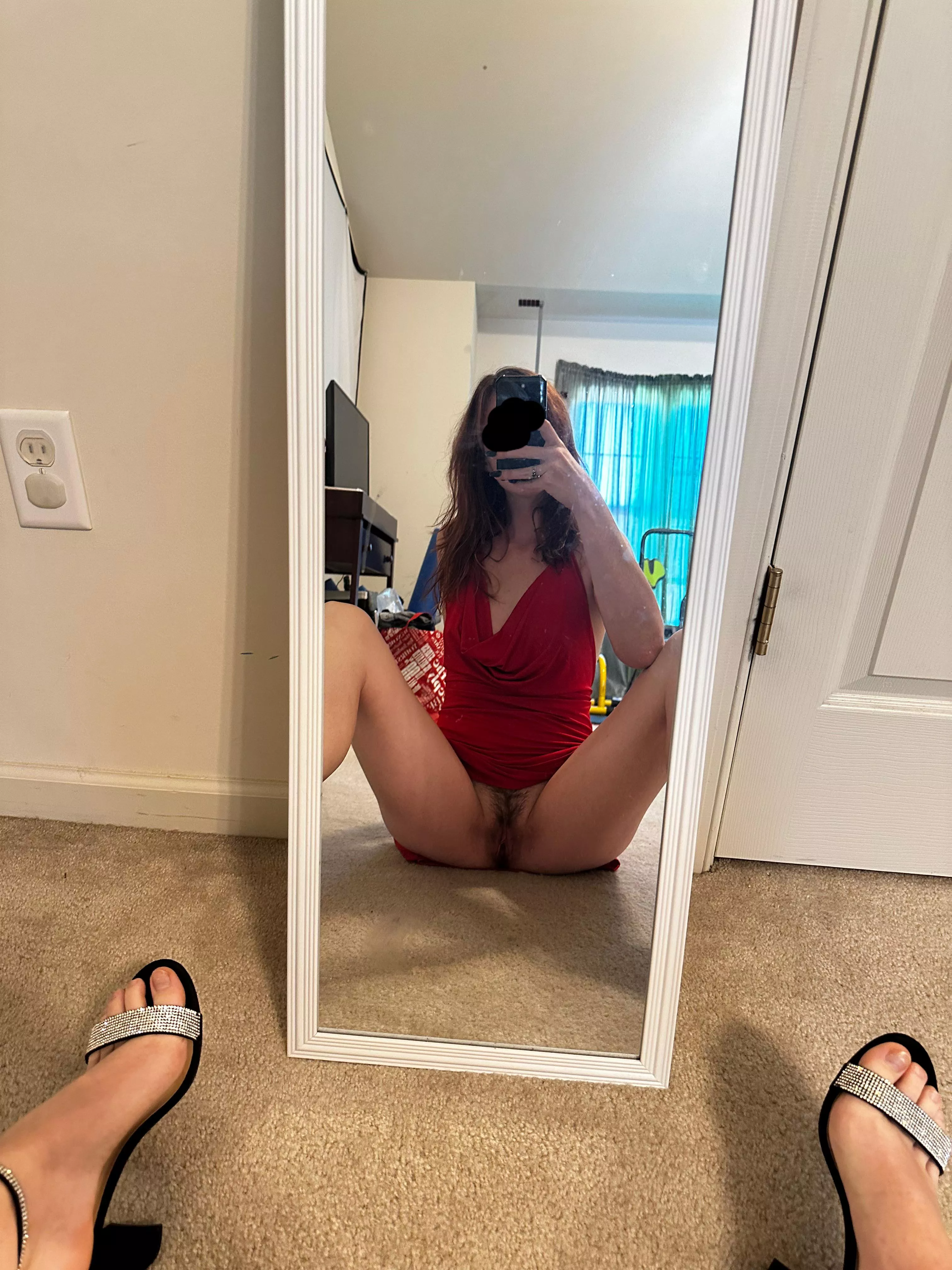 Felt cute so took a selfie posted by Cay_Bakes