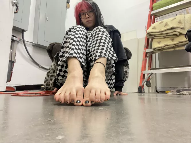 Happy Feet Monday ✨🫶🏼 by SpookysWonderland