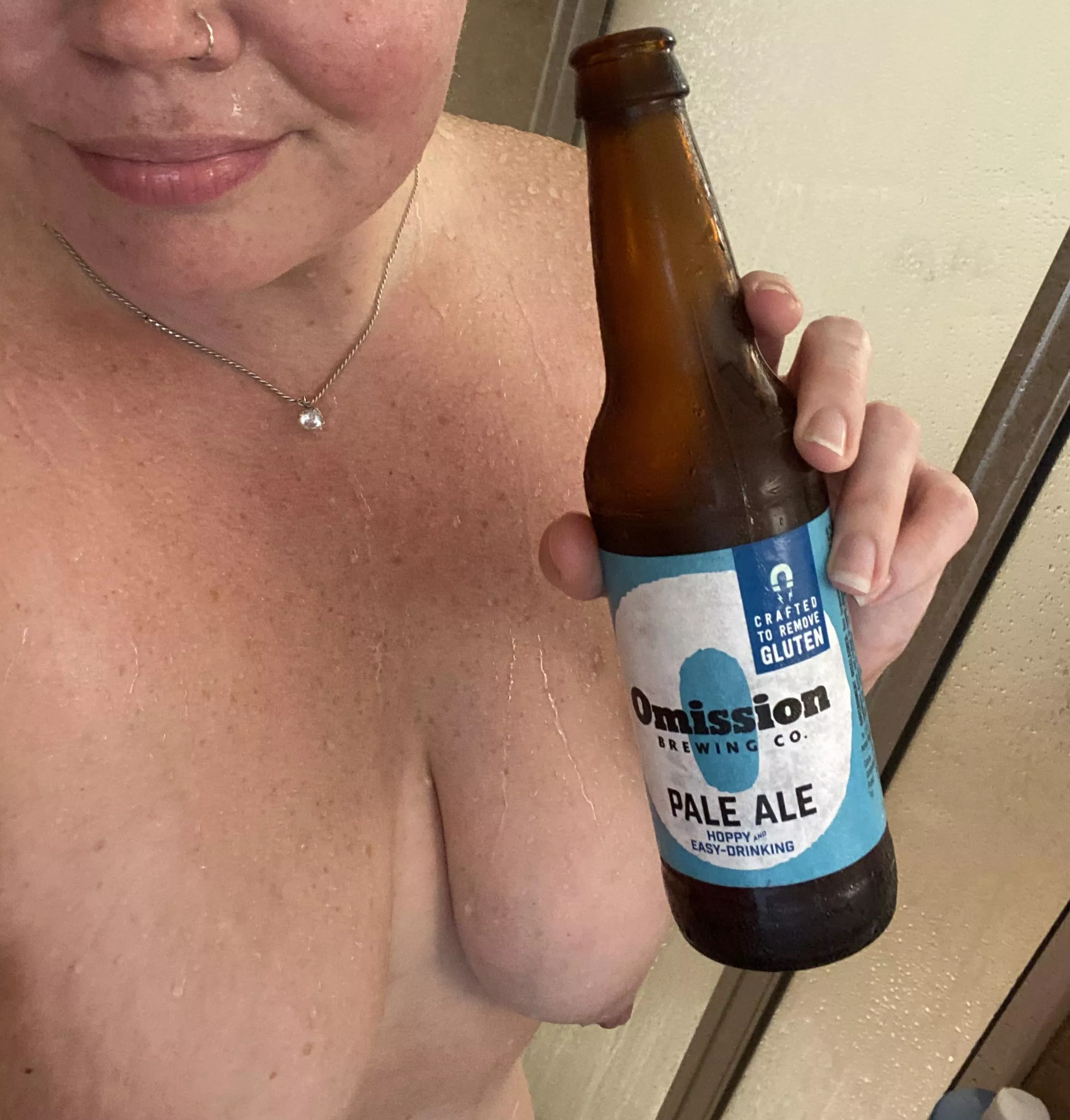 I miss my stouts, but I’m grateful gluten free beers exist. Anyone have any other GF suggestions? 💋 posted by ayadeliclvr