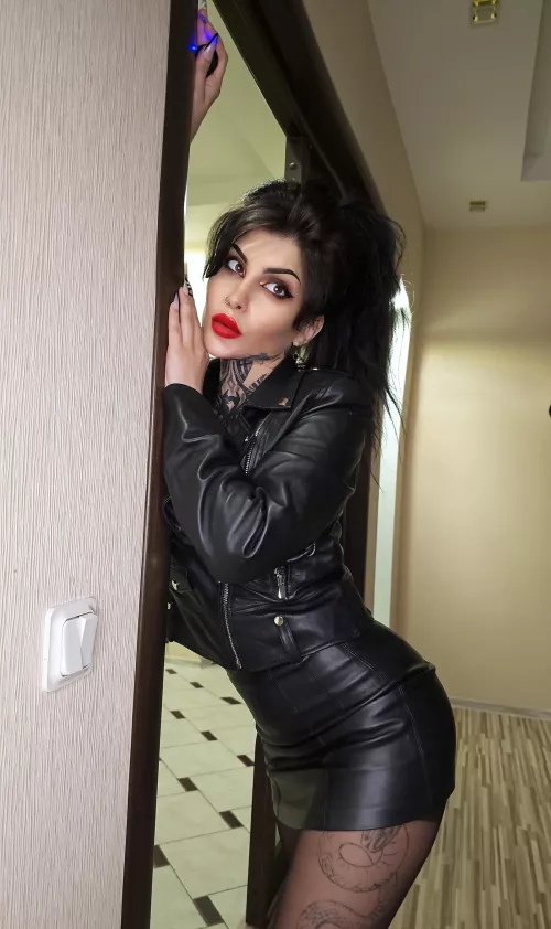 In full leather outfit by Vampandbeauty