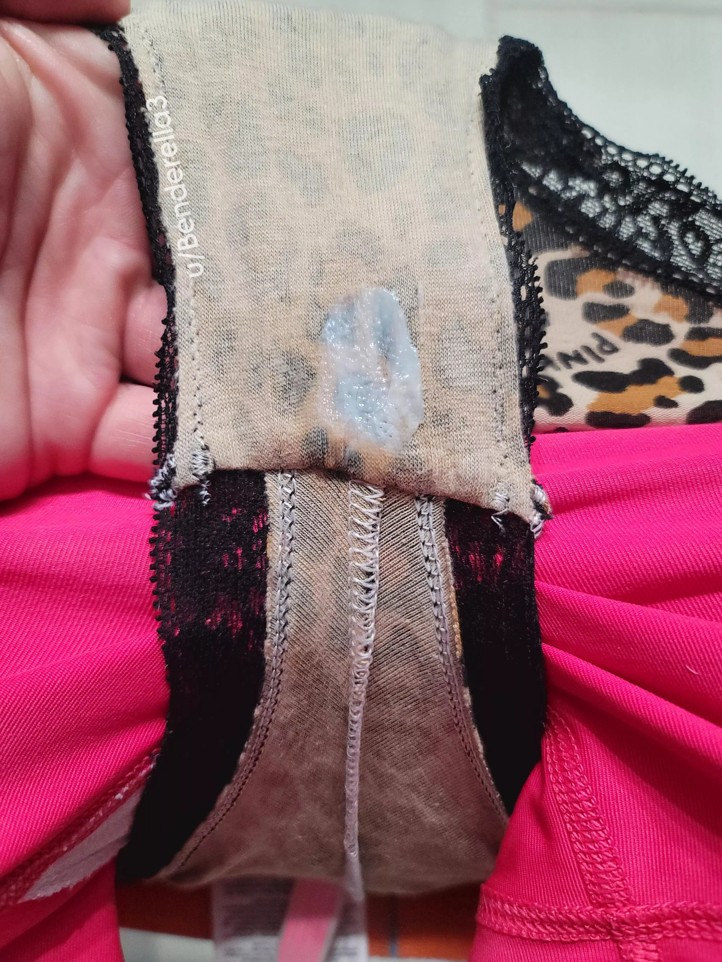 It's only been an hour since I put these on 🤭🫣 posted by Benderella3