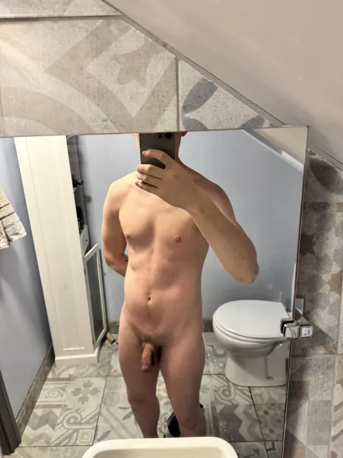 [M] First time posting here. (24) by ProfessorFinesser001