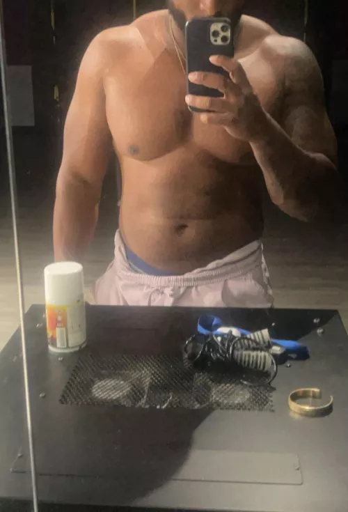 M4F if you are around the area let's chat  by Objective-Use9492