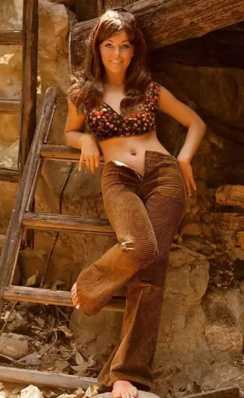 Mary Taylor (1971) by HWKD65