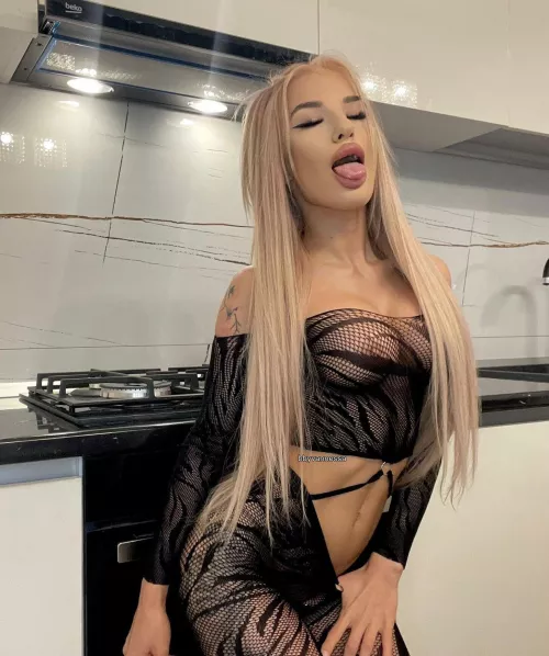 Most men can't say no to my seamless nylons, do you think I take more of this stuff by Bbyvannessa