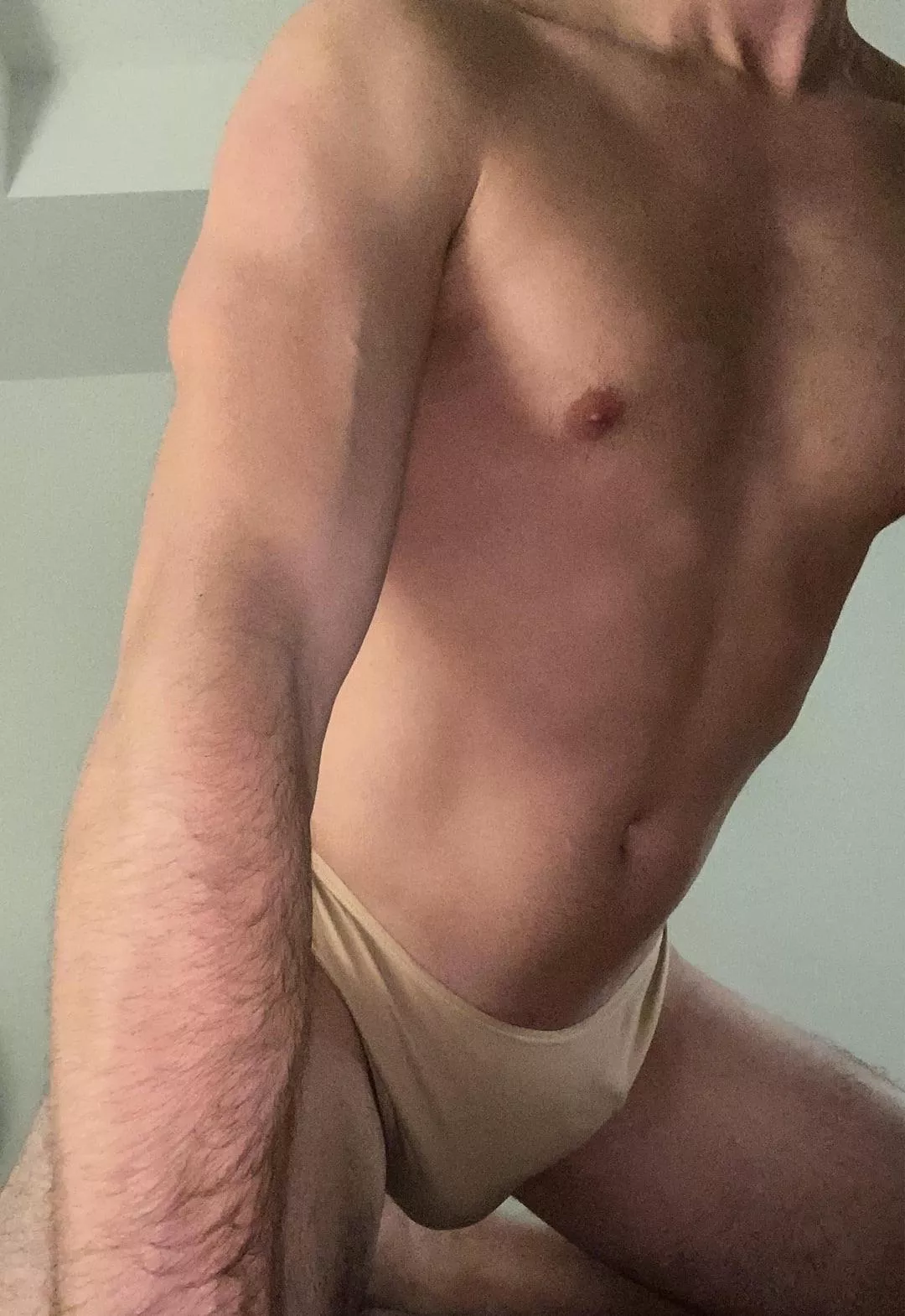 My cock is begging to be pulled out  posted by zrohya