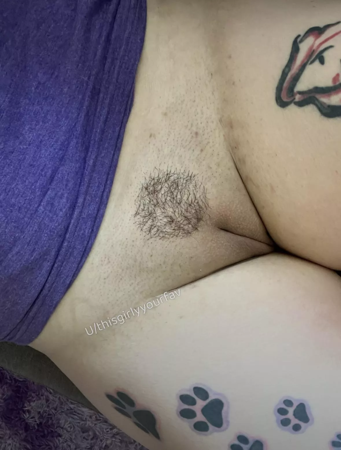 Perfect spot for you to aim your load on my pussy posted by Thisgirlyyourfav