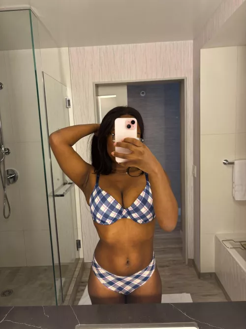 Practice making babies with me on the bathroom counter? by YourAfricanDelight