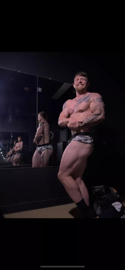 Praise me.  by No-Seaworthiness-711