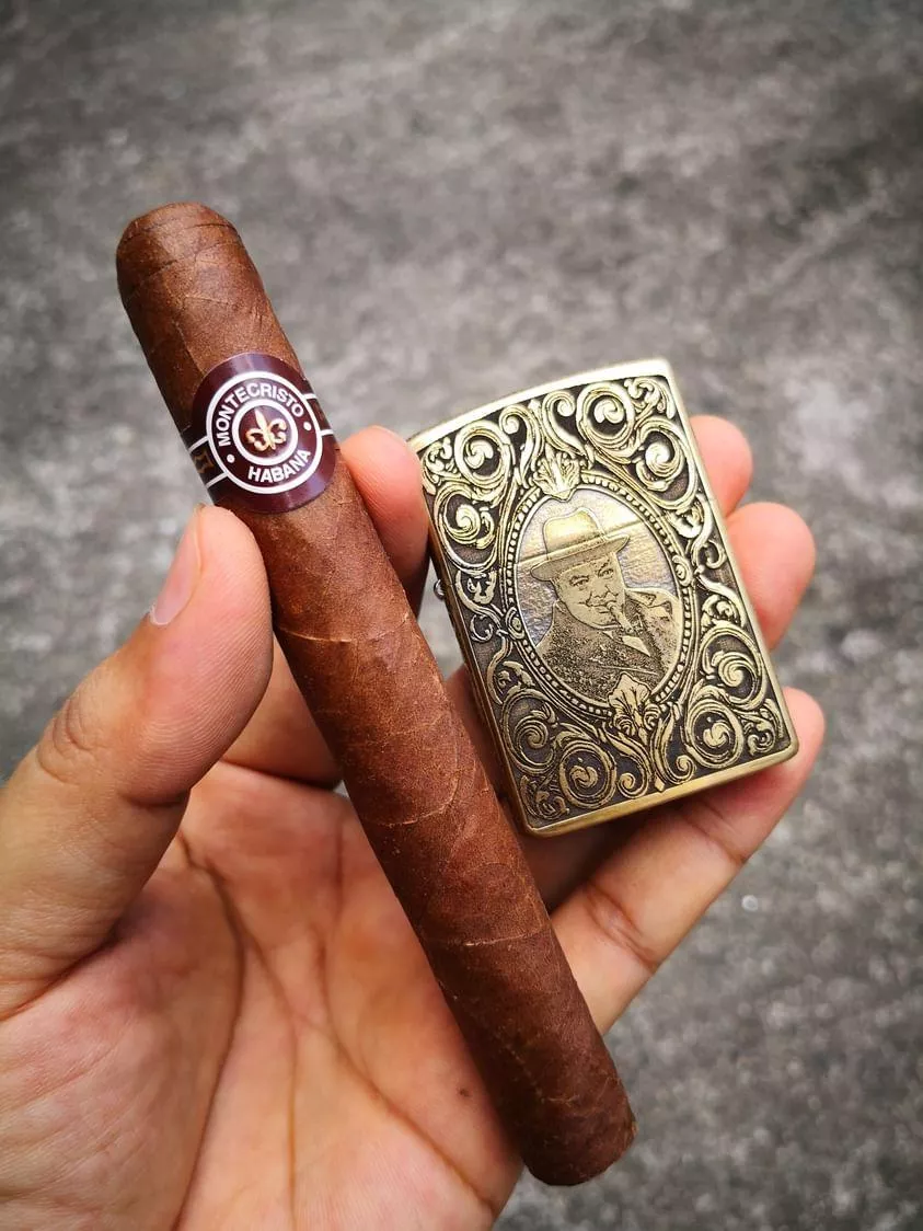 Smokey Tuesday posted by VictoriaZepobor