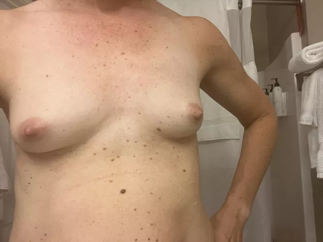 Tiny MILF tits from the road.. guess the hotel chain.. by fansforfitnessnw