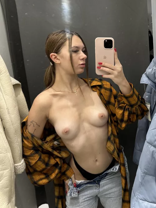 we have little time to be alone by prettykittycatl