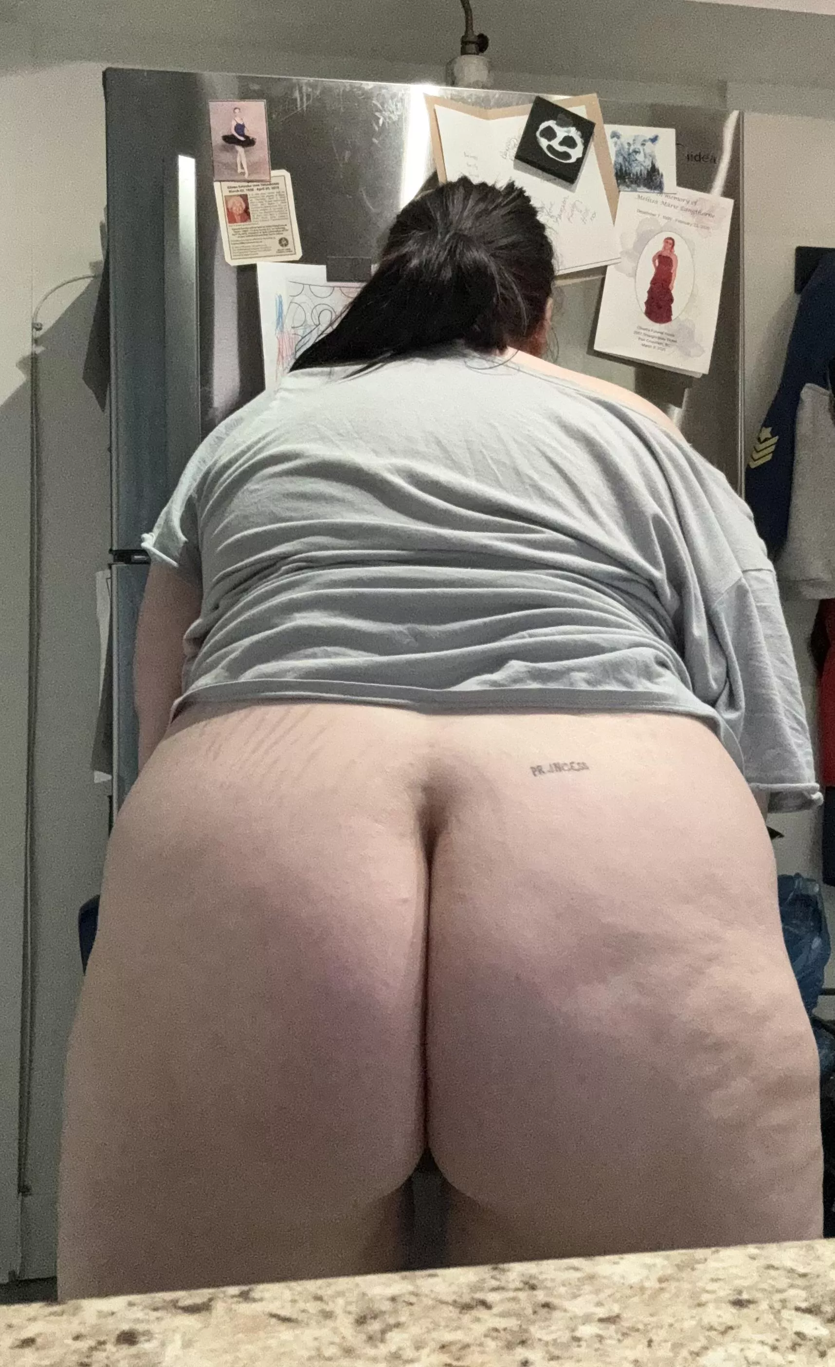 Who wants to give it a smack 😘  posted by Desperate-Owl-7422