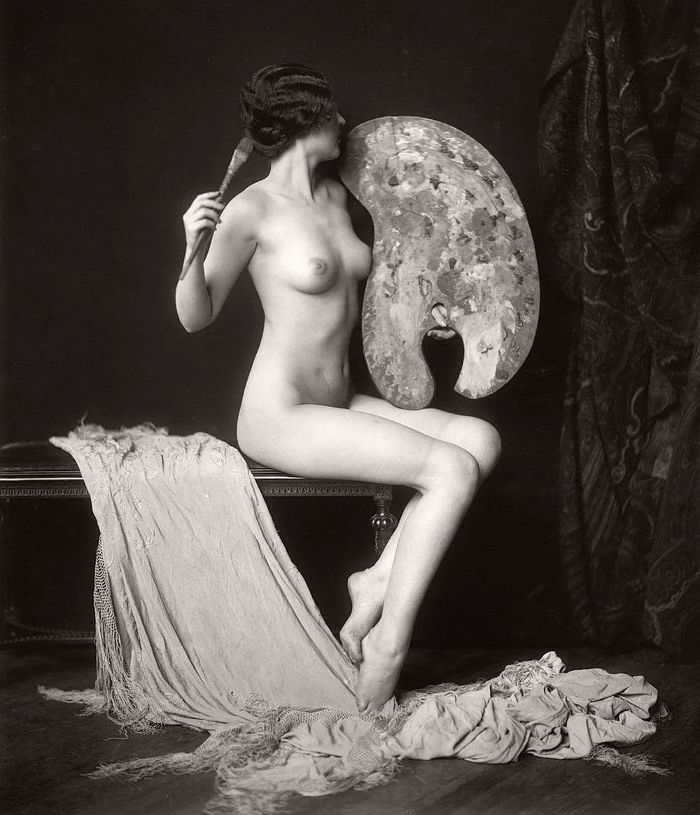 Ziegfeld girl posted by East_Side_Kink