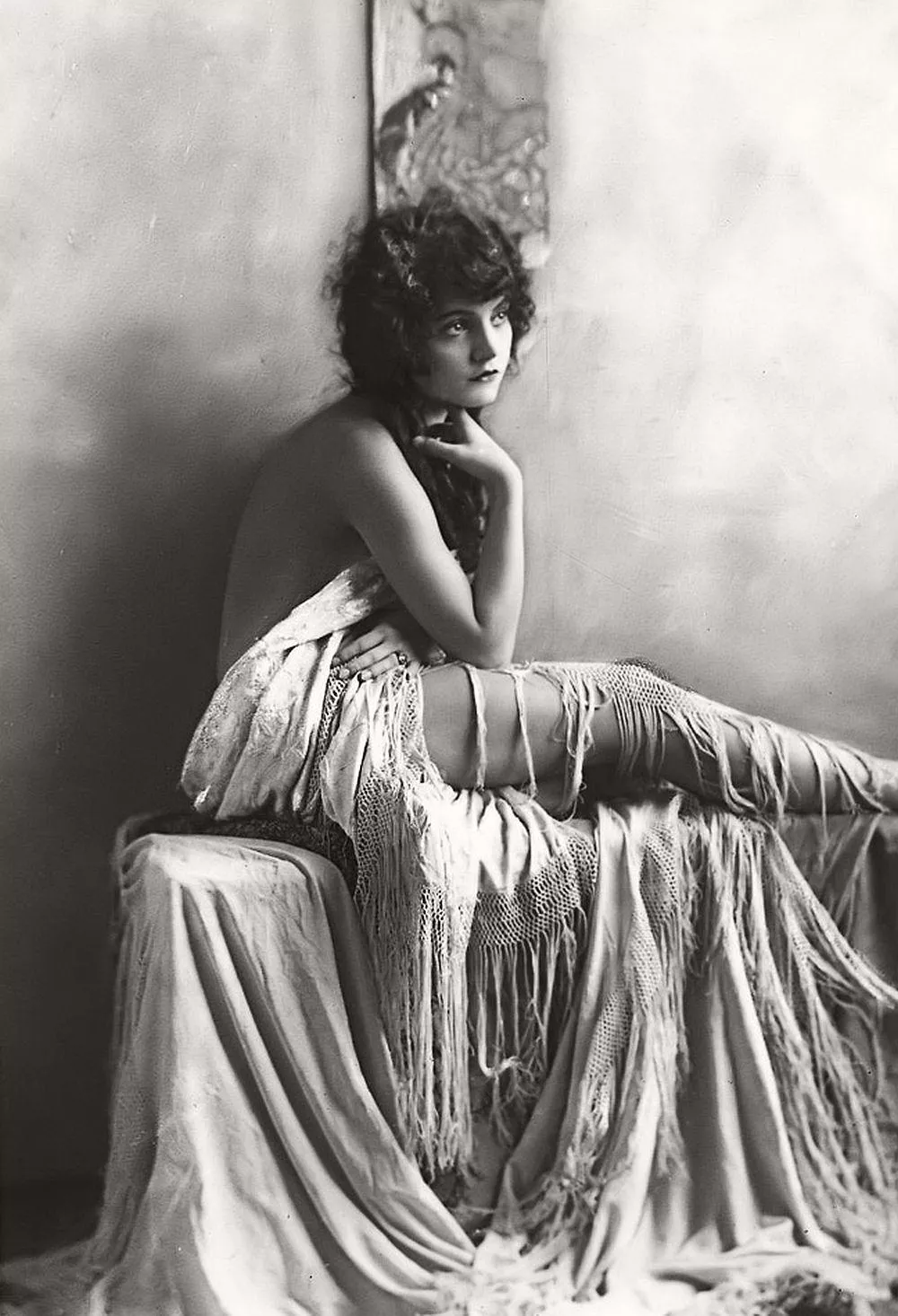 Ziegfeld girl posted by East_Side_Kink