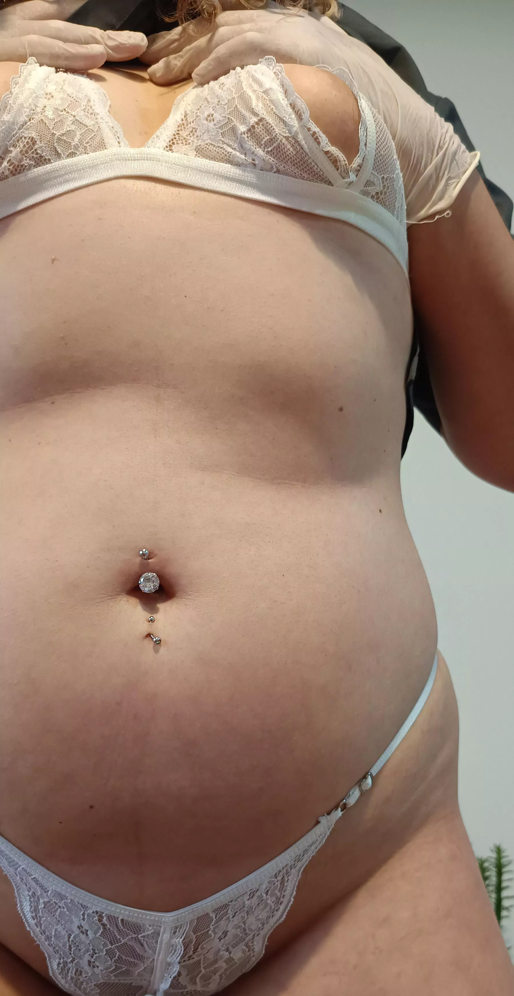 Come here 🤤🤤 posted by luna_sexxxy