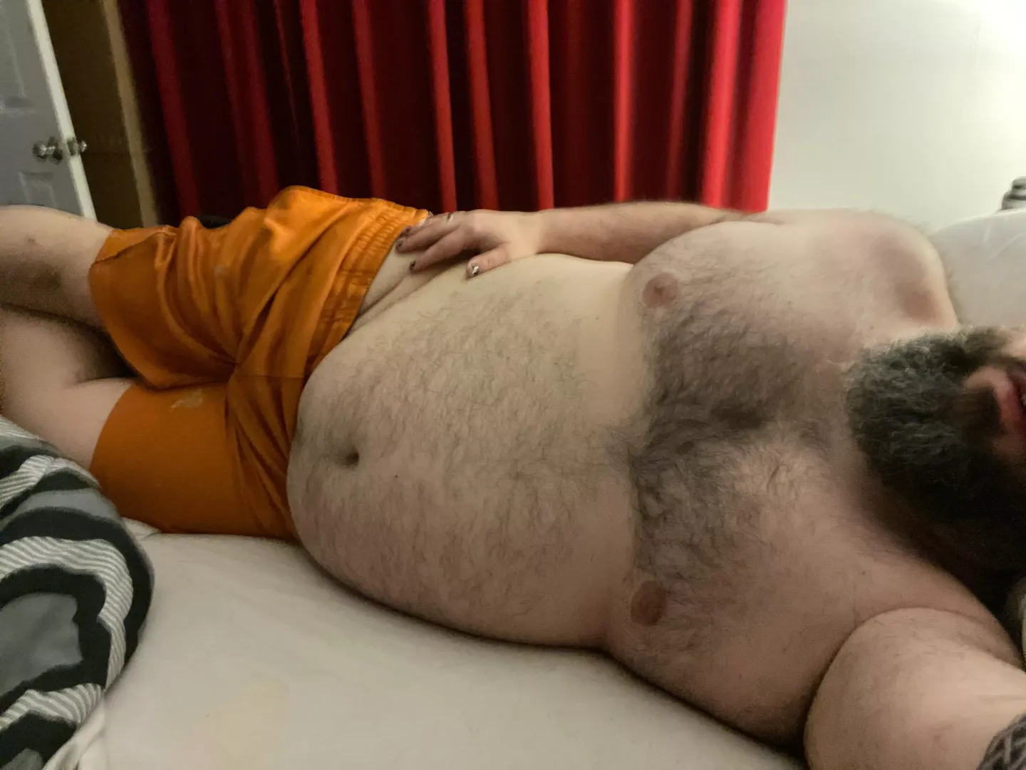 Exhausted after a long day, anyone wanna cuddle posted by bjpal