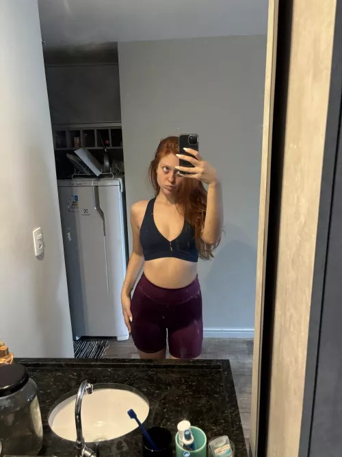 Feeling sexy after workout. by chloedotco