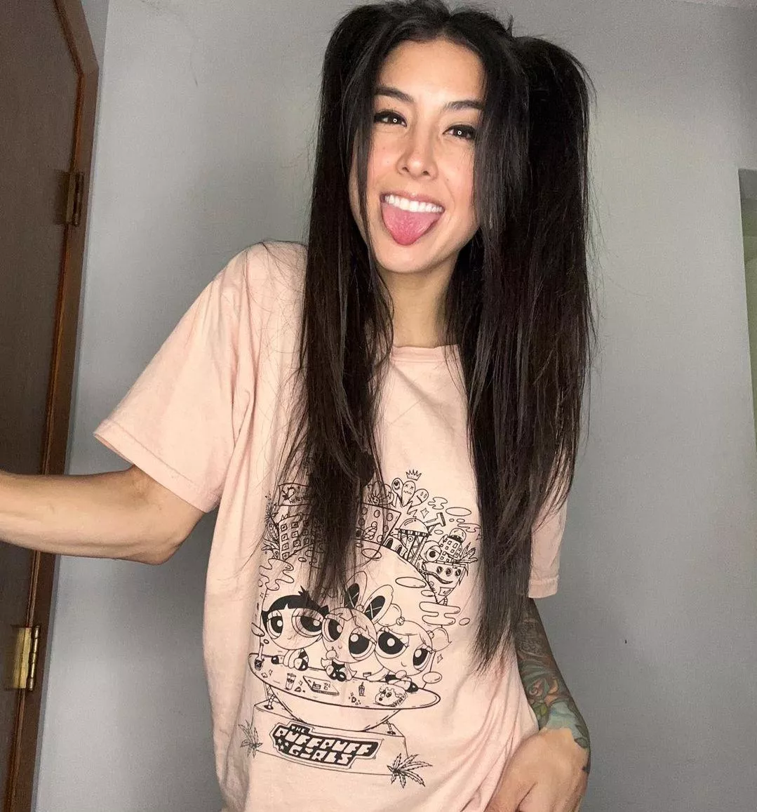 fox_mamacita posted by Koberz