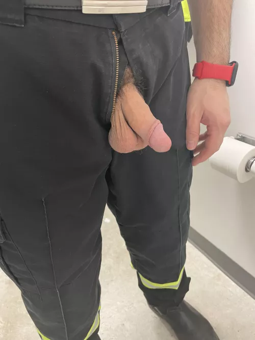 Gotta get a little fresh air on a busy warm night.  by Sandimancan