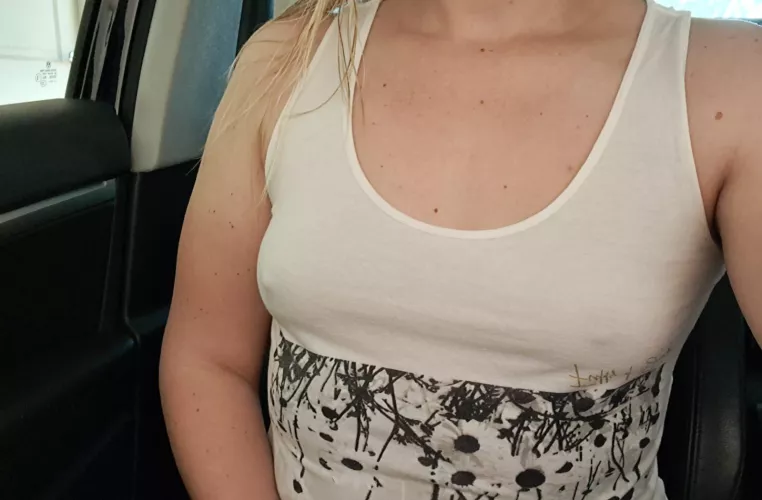 Horny MILF here 😚 by justacouple001