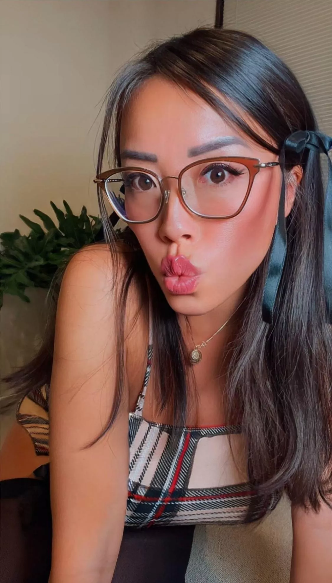 I’m a sexy weirdo posted by SugarplumSkye