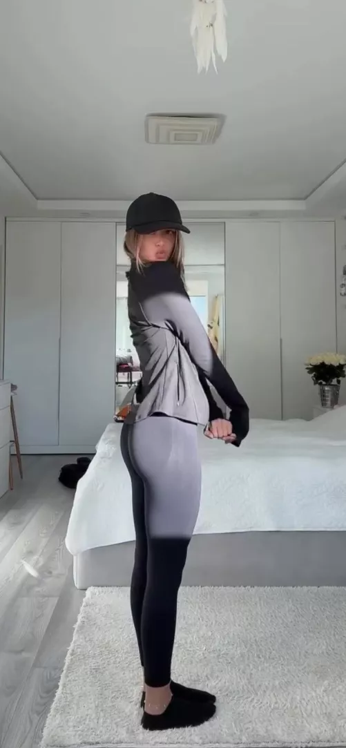 Iuliana beregoi  by Adorable-Water3714