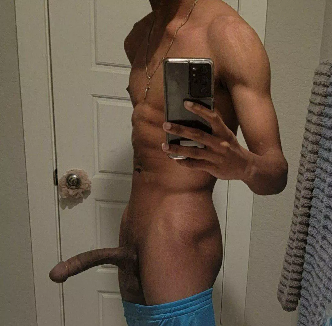 Just turned 21 today and a nerdy girl or hot wife on my dick would be the perfect gift M4F/MF posted by NoDance2657