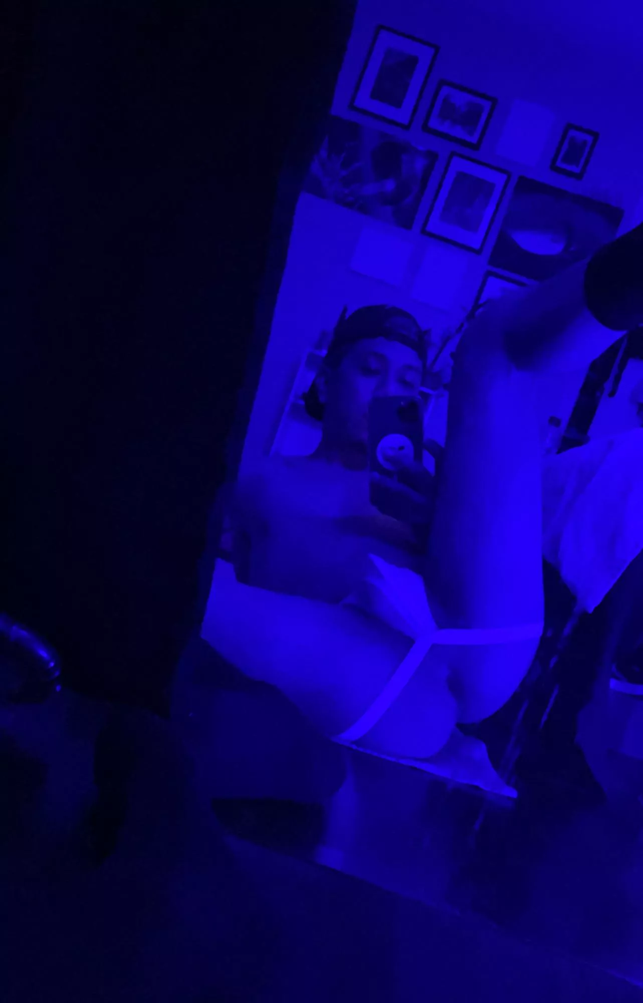 Late night blues 🌀 posted by Impossible-Seat-3945