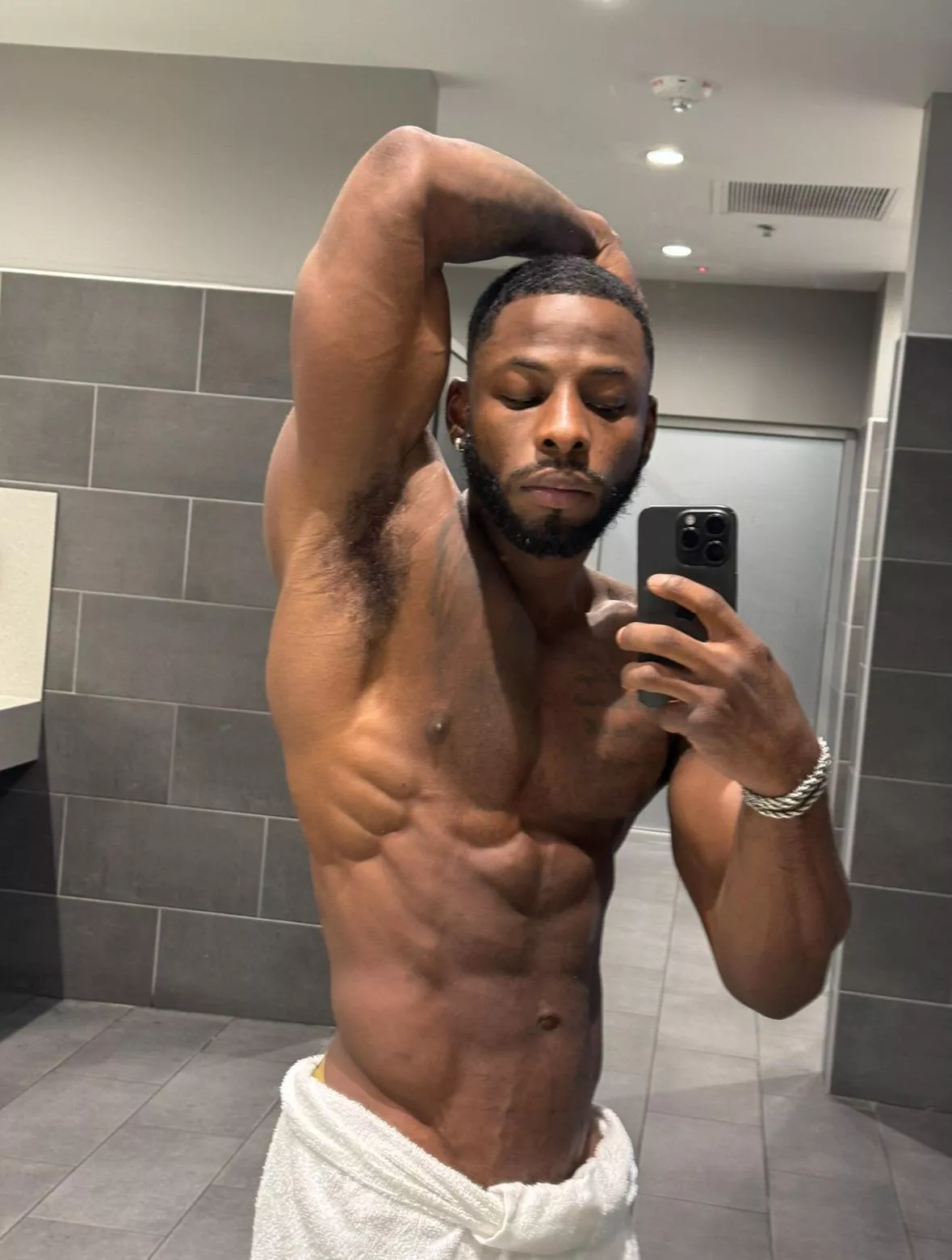 M4f 28 Dallas, Texas 🥵🥵🥵just here for a good time let’s have fun posted by Beginning-Nothing-51