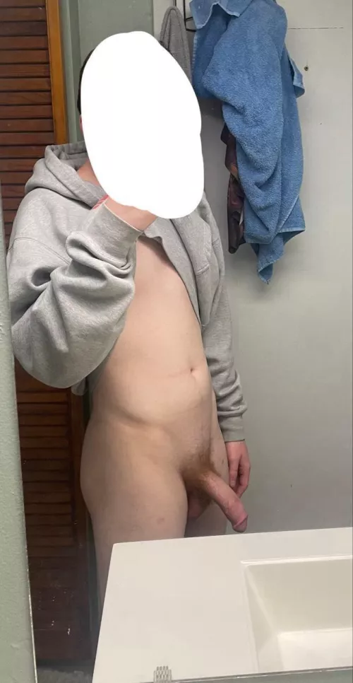 (M4FM) anyone looking for a third by YeetusC6969